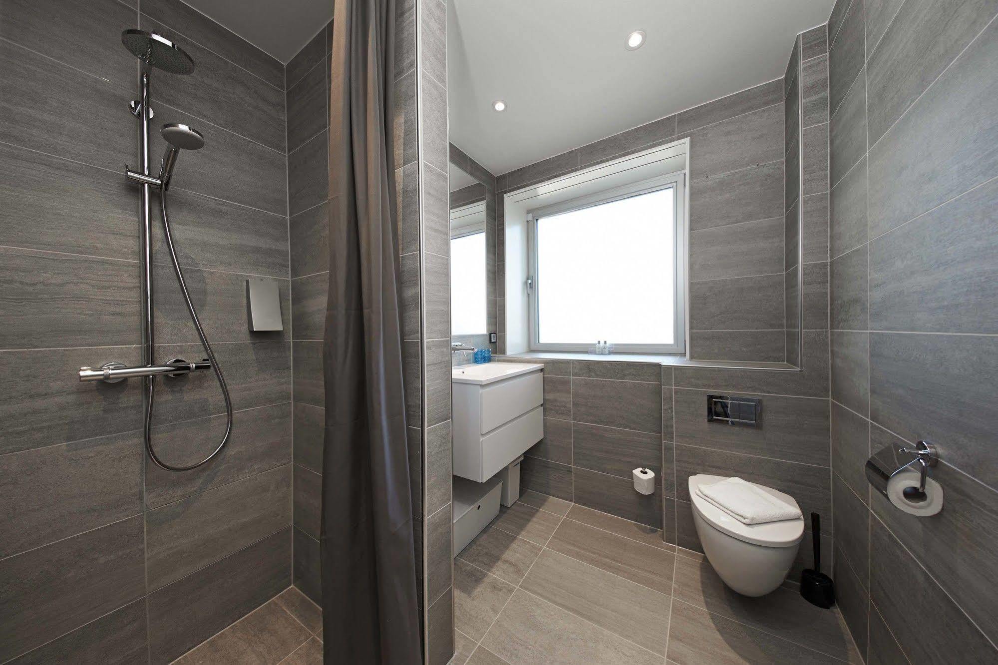 Living Suites Naerum Экстерьер фото