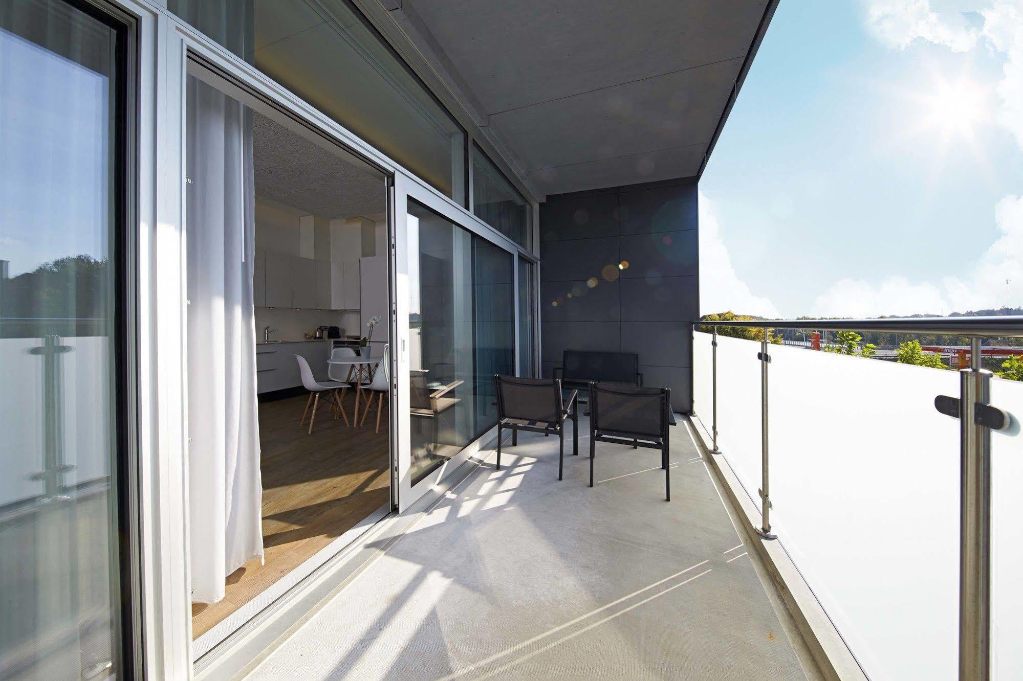 Living Suites Naerum Экстерьер фото